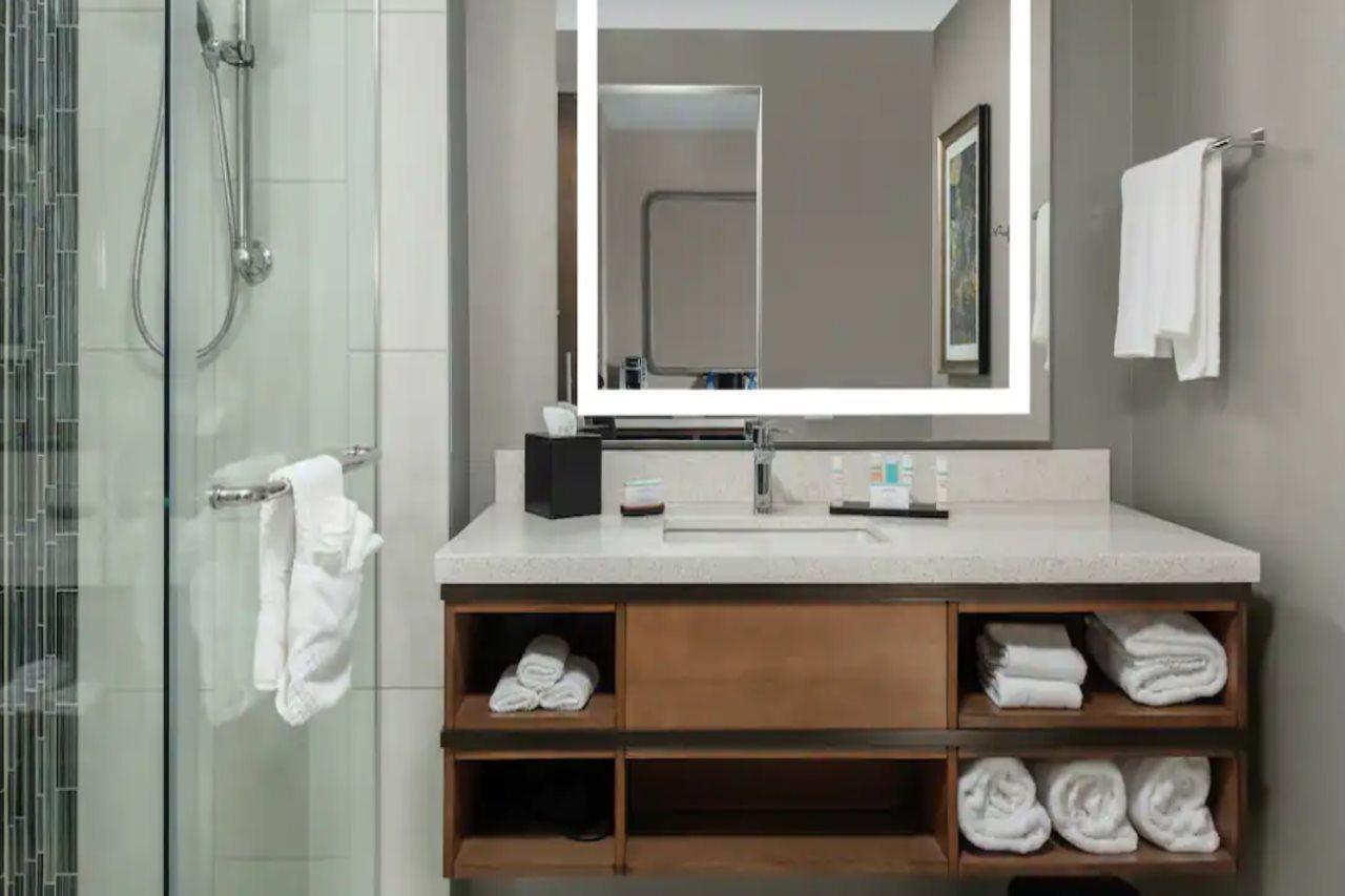 Embassy Suites By Hilton Grand Rapids Downtown Εξωτερικό φωτογραφία